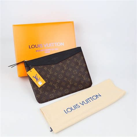 louis vuitton m61695|louis vuitton key pouch bloomingdale's.